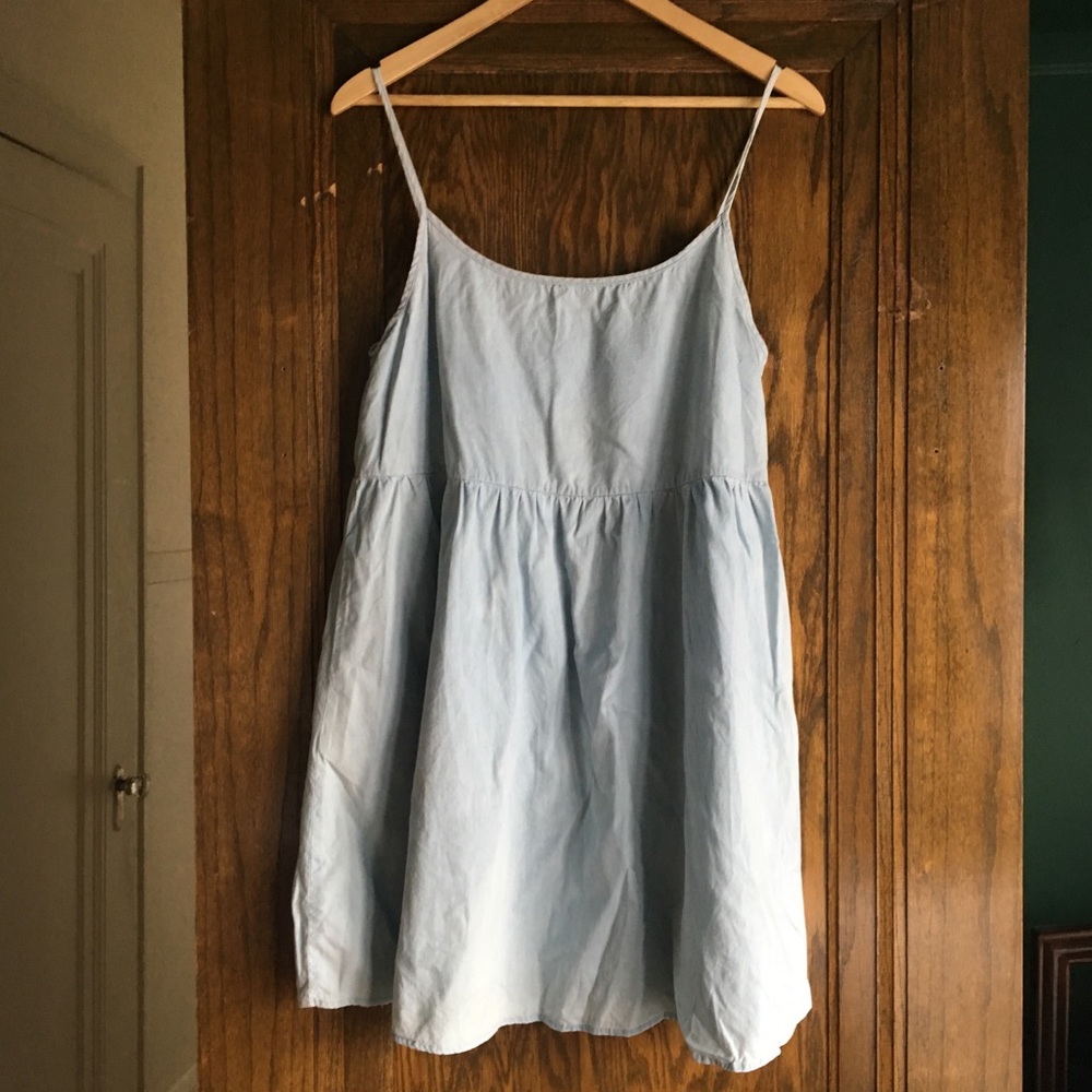 American Apparel: Swing Chambray Dress